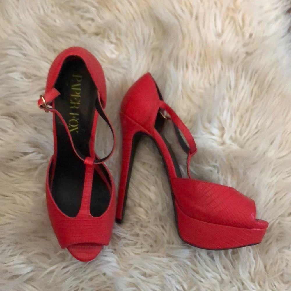 Red heel